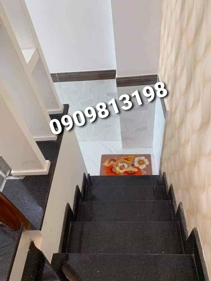 ♥️♥️♥️Giá Tốt KV - Nhà 4 Tầng Trung Tâm Quận 1 SHR - Giao Ngay.♥️♥️♥️ - Ảnh chính